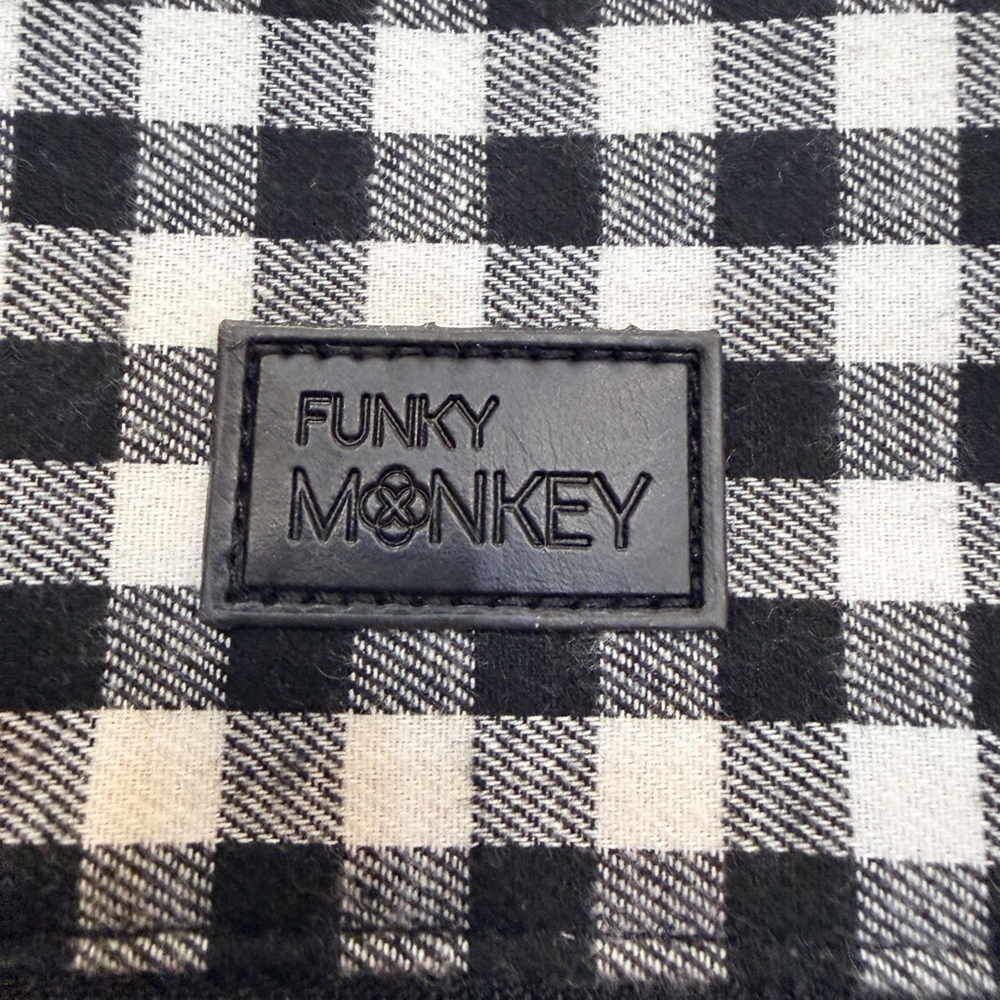 Funky Monkey Black White Gingham Clutch Wristlet Tassel Zip Faux Leather Bag - Picture 2 of 7